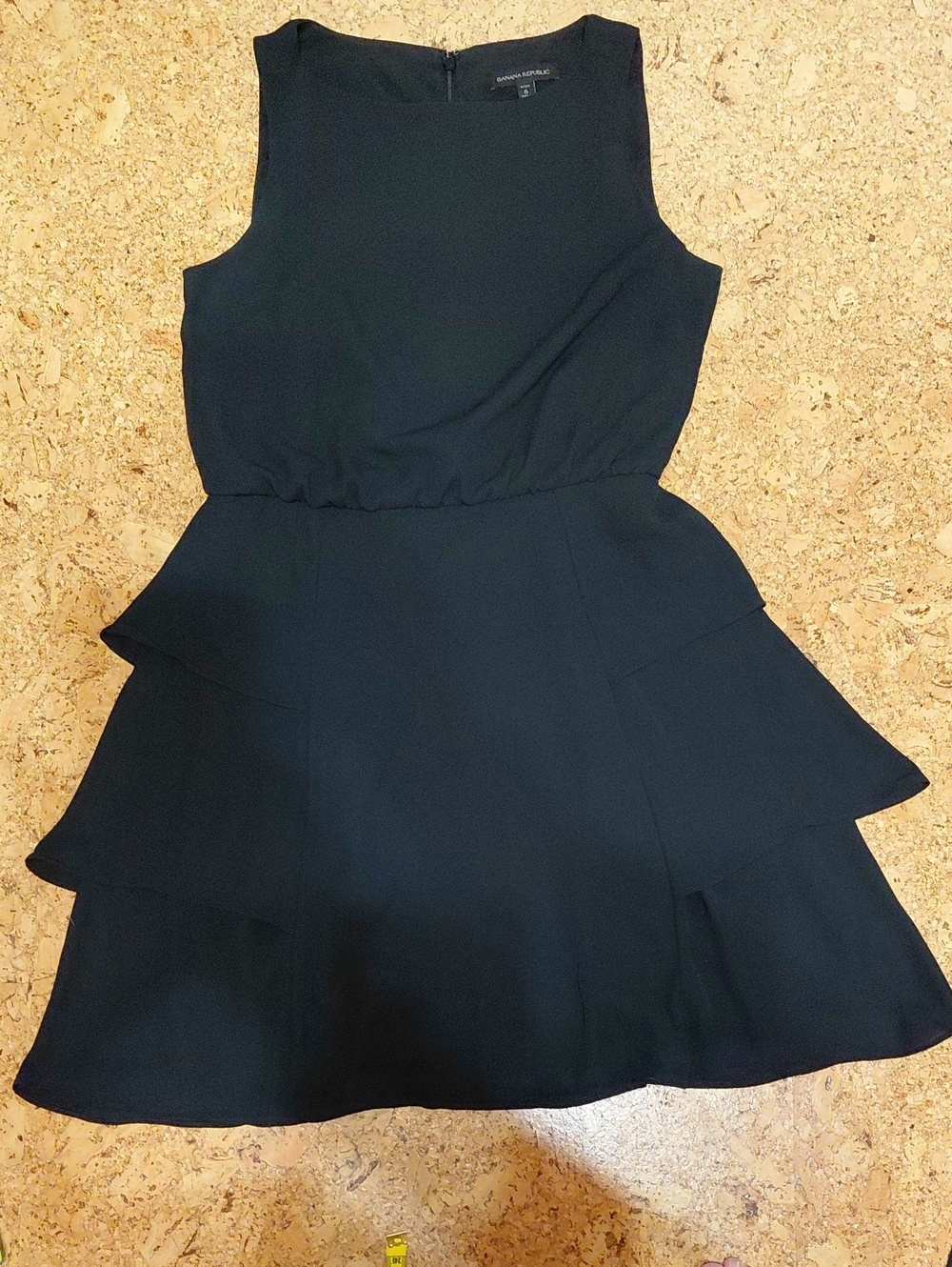 Banana Republic Black Sleeveless Tiered Midi Party Dress Size 6P